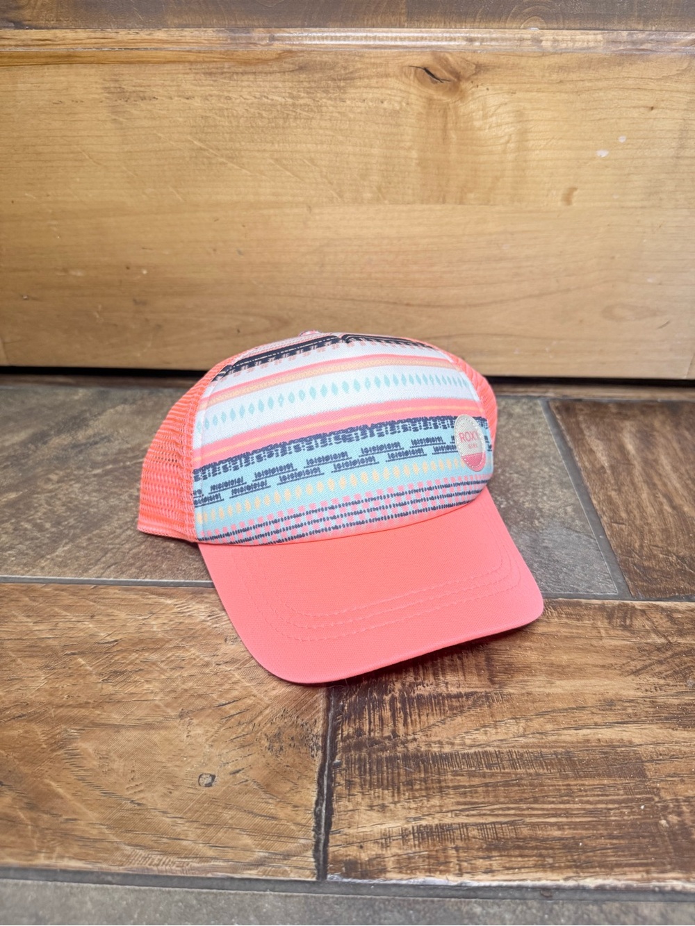 Girls Roxy Hat - Picture 2 of 3